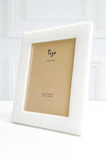 Tizo Lucite Frame 5x7 Solid White