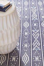Dash & Albert Dharma Handwoven Indoor/Outdoor Rug 2'x3' Blue