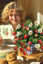 FreshCut Paper Strawberry Blossoms