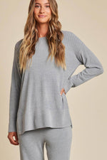 Barefoot Dreams Woman's CozyChic Ultra Lite Crewneck With High Slits Small Moonbeam