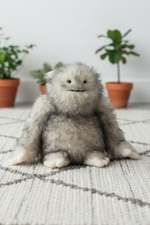 Jellycat Bretti Yeti