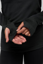 Women's Ice Flow Long Sleeve Sweater Medium Black