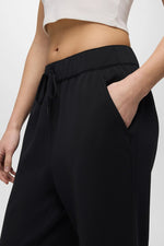 Woman's Shea High Rise Jogger Large Black
