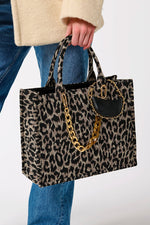 Shiraleah Leo Tote Leopard