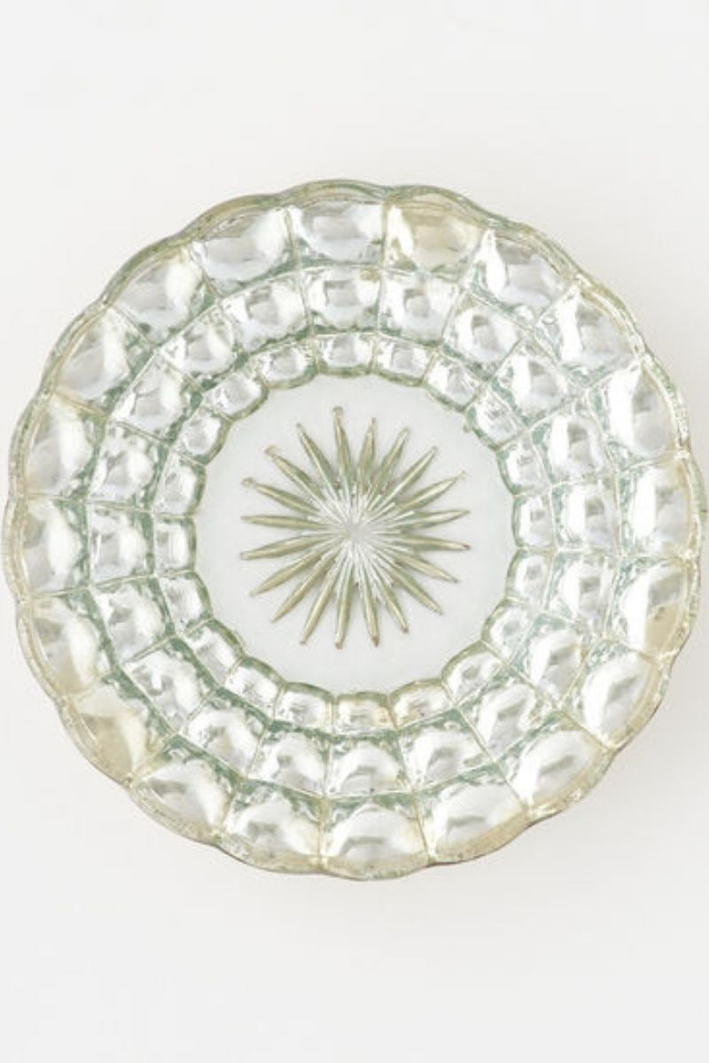 Silver Scalloped Glass Plate 6"