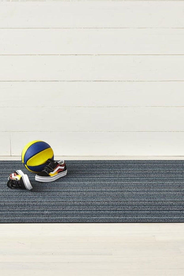 Chilewich Skinny Stripe Shag Doormat Blue 18"x28"