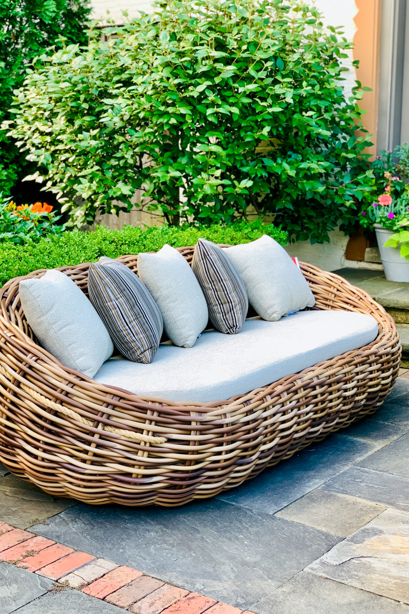 Alfresco Cocoon Deep Seating Sofa with Throw Pillows