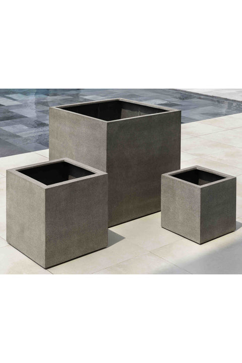 Campania Farnley Planter Square 18" Riverstone Premium Lite