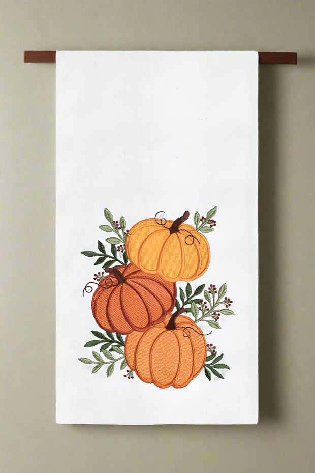 Stacked Pumpkin Trio Towel