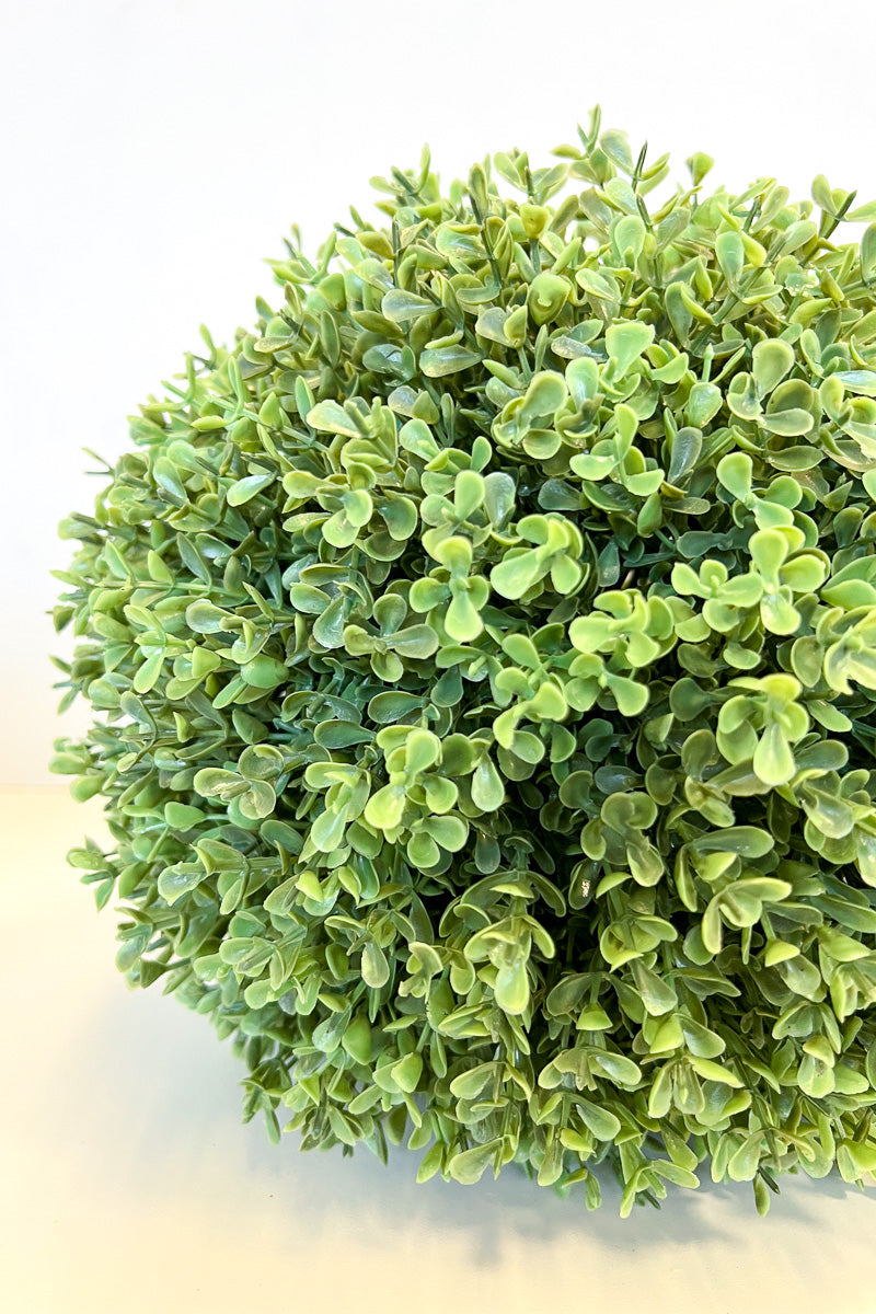 SILK, BOXWOOD BALL 8"