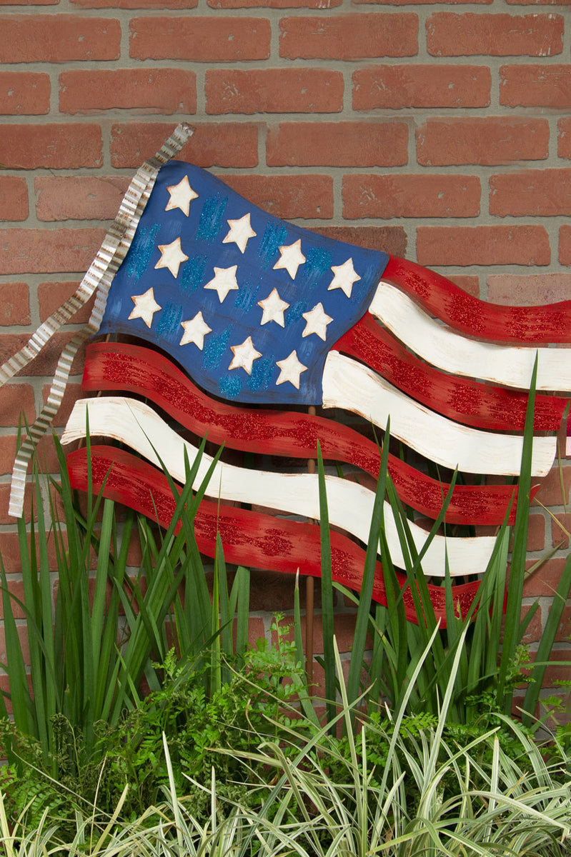 STAKE, AMERICAN FLAG WAVING