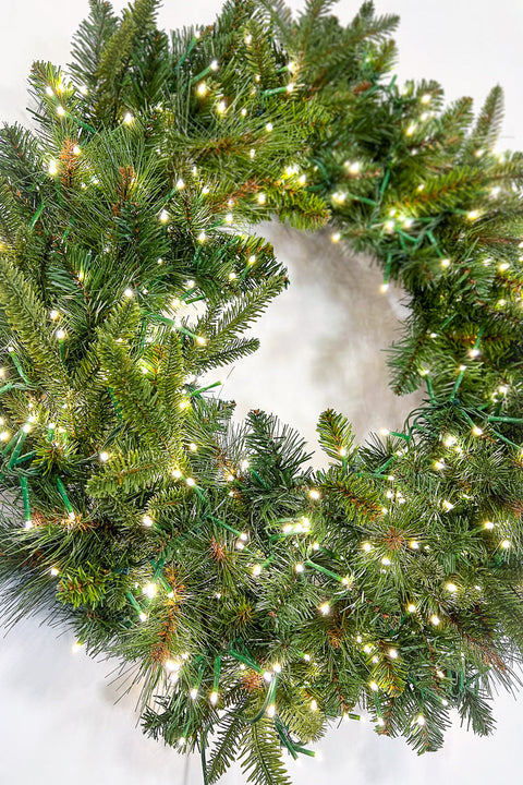 Tiffany Fir Wreath 28" Warm White Lights