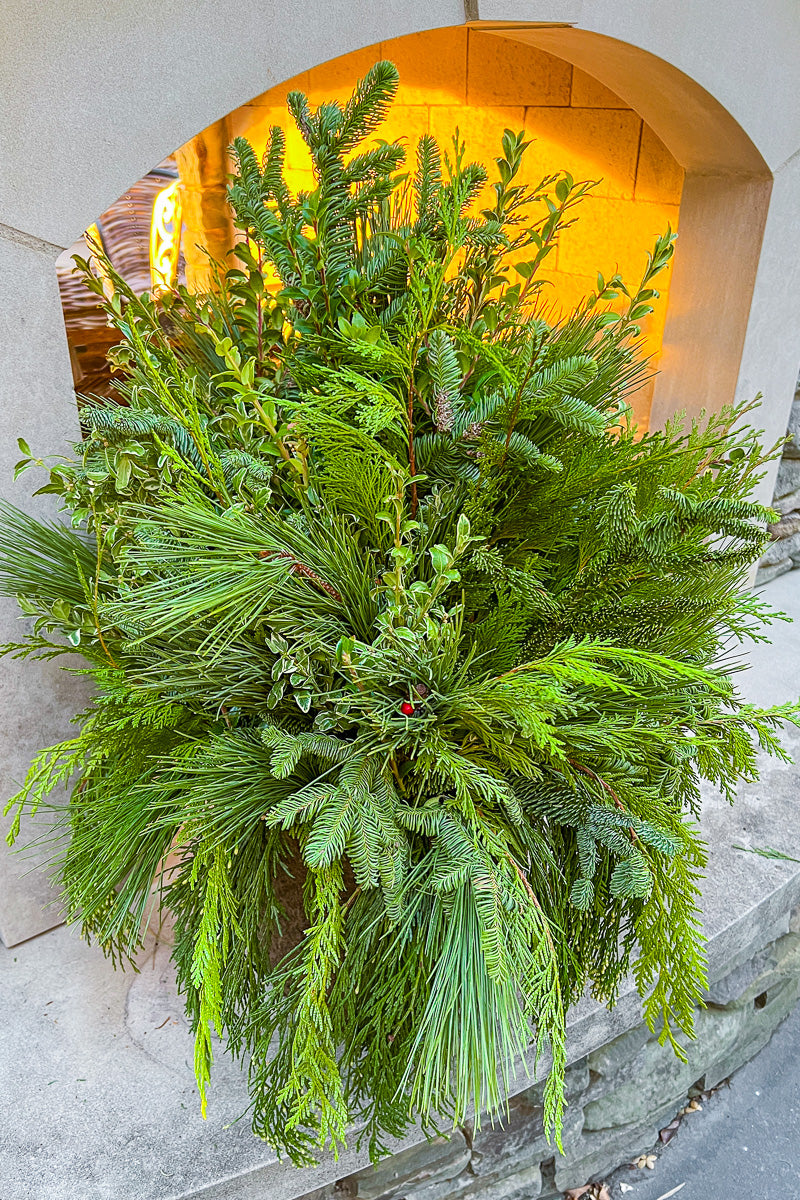 Holiday Pot, Greens 14" Fiber