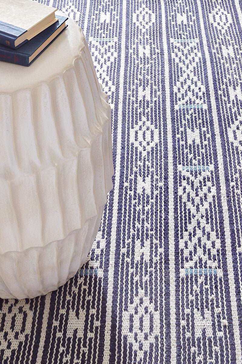 Dash & Albert Dharma Handwoven Indoor/Outdoor Rug 2'x3' Blue