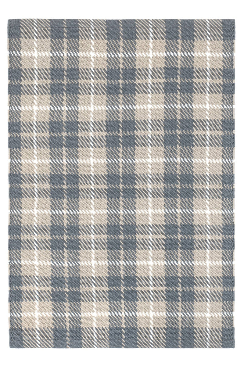 Dash & Albert Lakeville Plaid Handwoven Indoor/Outdoor Rug 2'x3' Charcoal