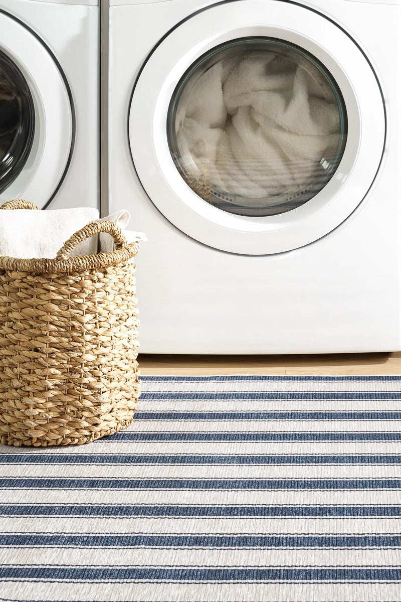 Dash & Albert Awning Stripe Machine Washable Rug 3'x5' Blue