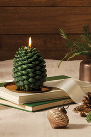 Thymes Candle Frasier Fir Pinecone and Tray