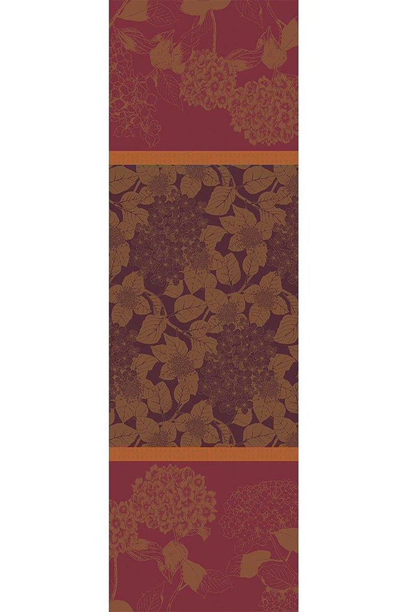 Garnier-Thiebaut Hortensias Table Runner 21"x69" Rouille