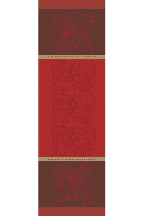 Garnier-Thiebault Noel Fruite Tablerunner Rouge 21"x69"