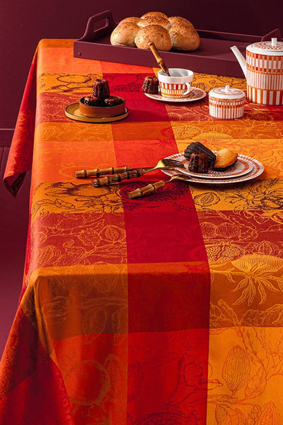 Garnier-Thiebaut Mille Senteurs Tablecloth Epices 61"x89"