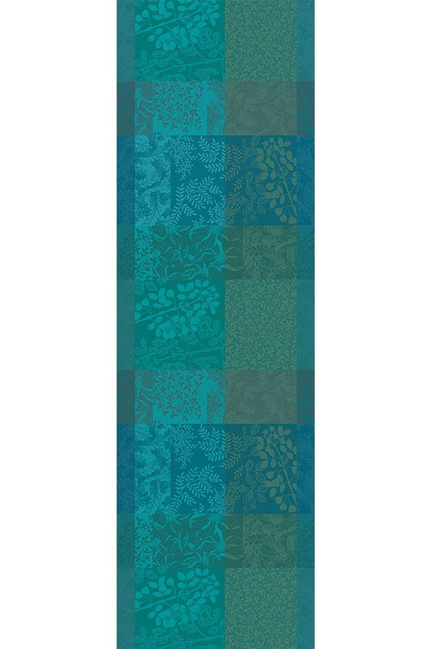 Garnier-Thiebaut Mille Rameaux Tablerunner Emerald 22"x71"