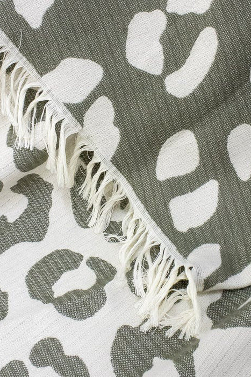 Garnier-Thiebaut Leopard Throw 51"x67" Kaki