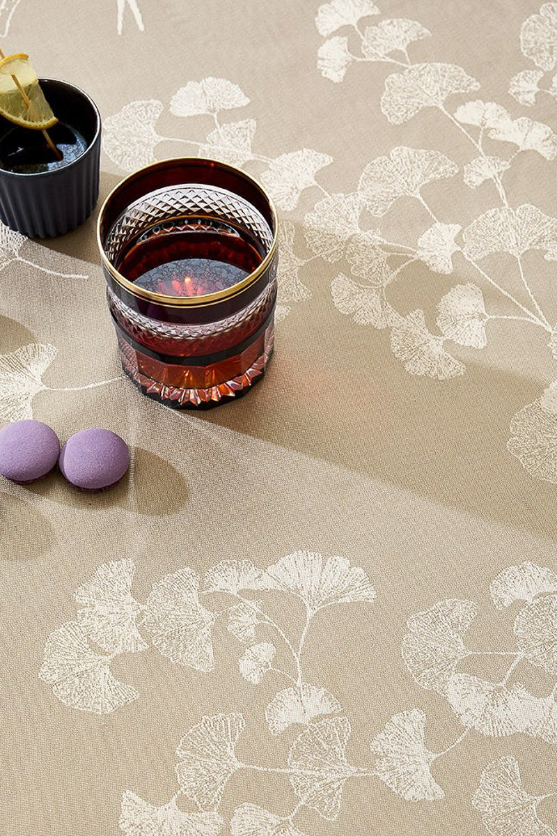 Garnier-Thiebaut Mille Ginkos Tablecloth Naturel