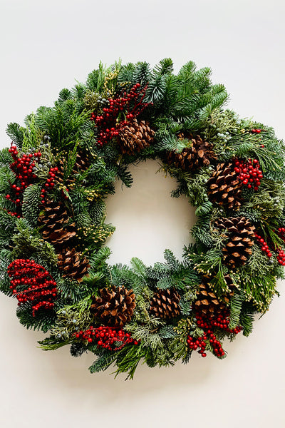 Wreath, Noble Fir Canella 24"