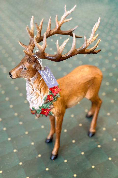 Standing Deer with Wreath12"