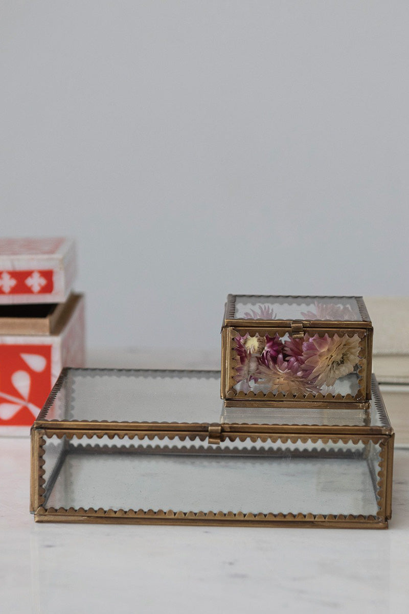 BOX BRASS & GLASS DISPLAY