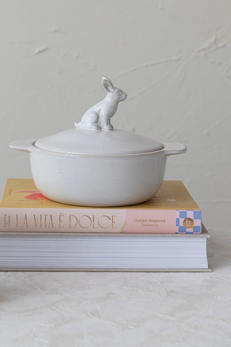 Creative Co-Op Stoneware Baker with Rabbit Finial White