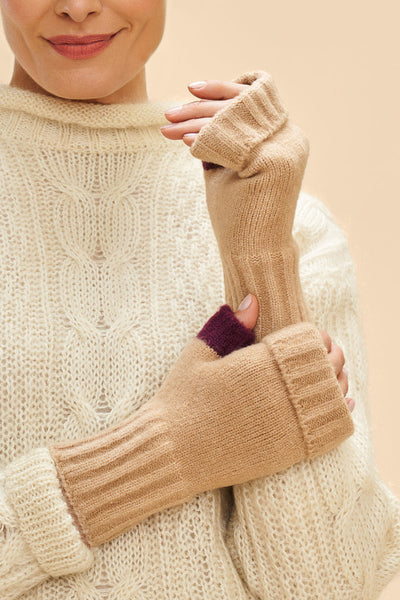 Powder Design Kristi Ladies Wrist Warmers Cream