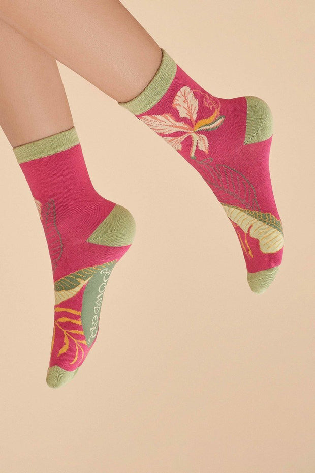 Powder Design Women's Ankle Socks Delicate Tropical in Dark Rose