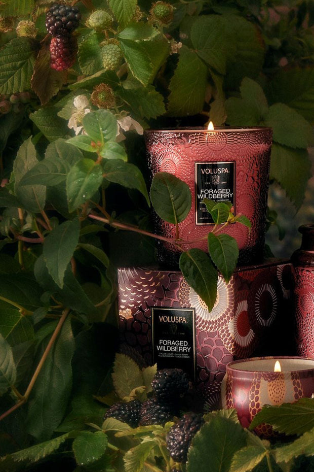 Voluspa Foraged Wildberry Classic Candle