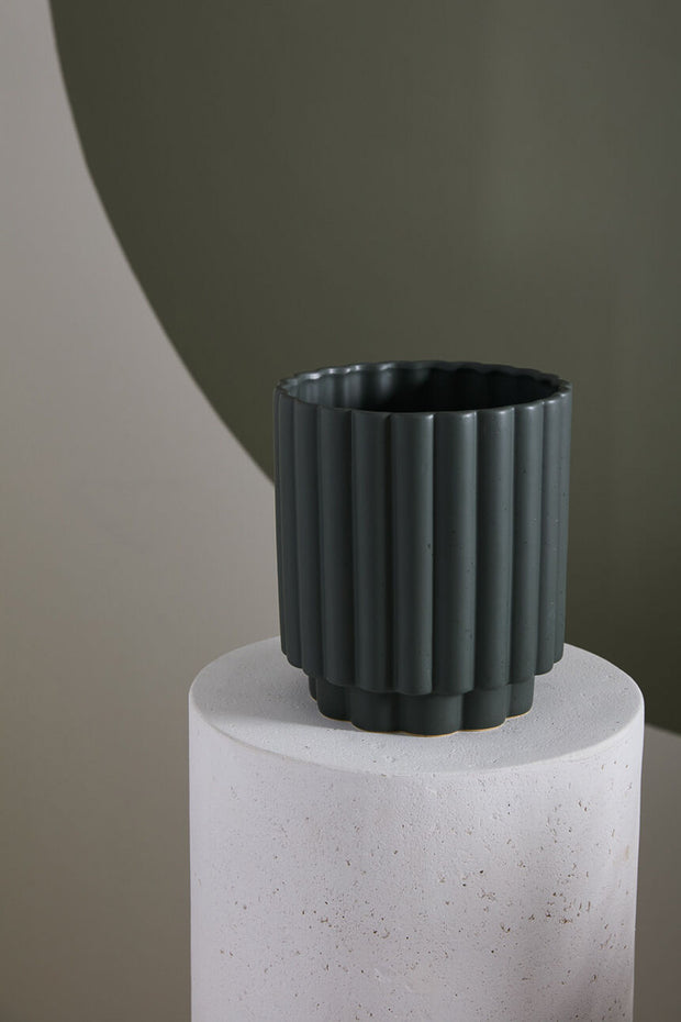 Carmen Pot 7.25"X8.25"