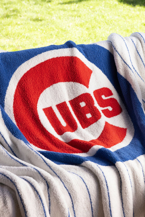 Barefoot Dreams Cozychic Chicago Cubs Throw