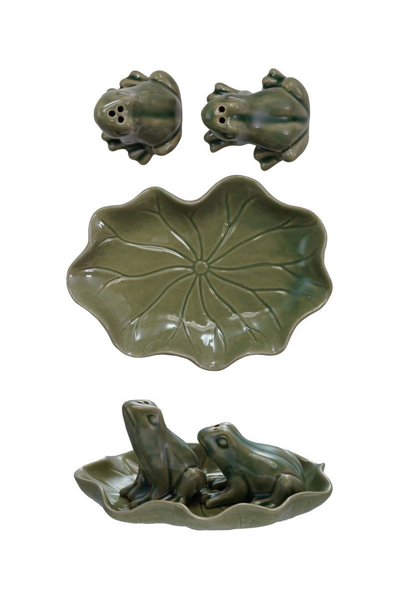 Creative Co-Op Frog Salt & Pepper Shakers with Tray 3pc Set