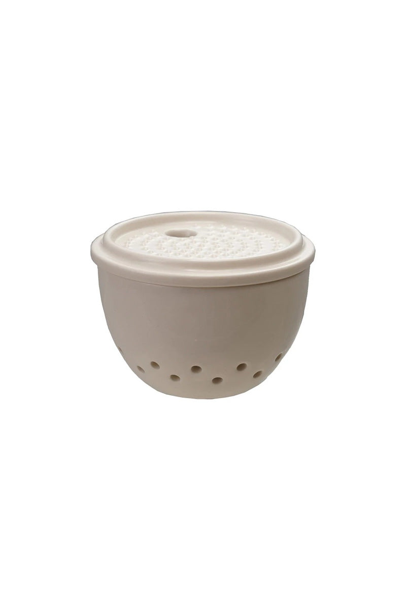 Creative Co-Op Stoneware Garlic/Ginger Grater/Storage White