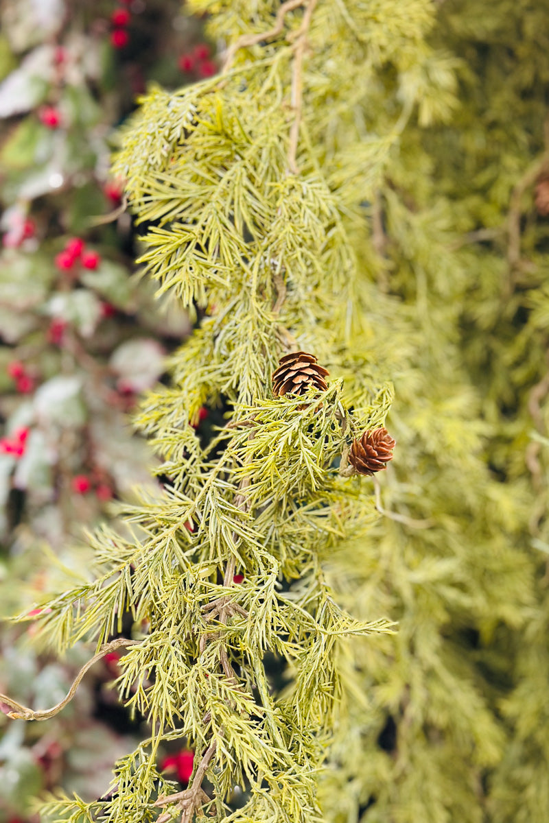 Faux Pine Garland with Pinecone 6'