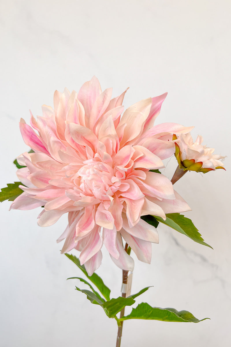 Silk Spray Dahlia 27" Pink/Lt