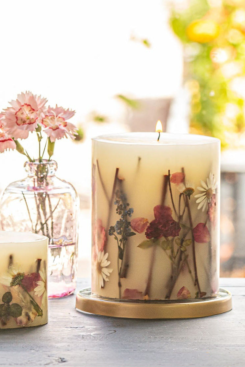 Rosy Rings Pressed Floral Candle Apricot Rose Medium