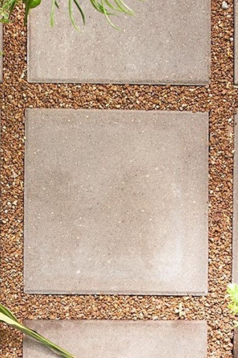 CONC. PATIO BLOCK NAT. 18X18