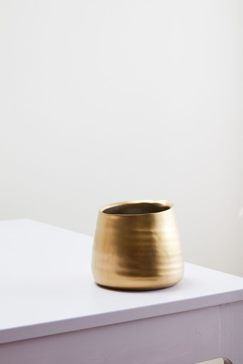 Tegan Planter 5.5" x 4.5" Gold