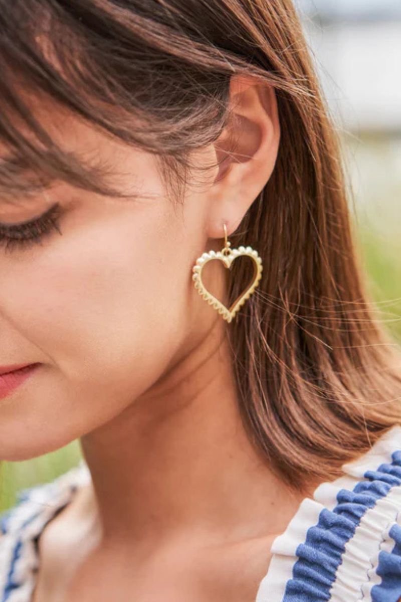 Spartina Scalloped Heart Earrings Gold