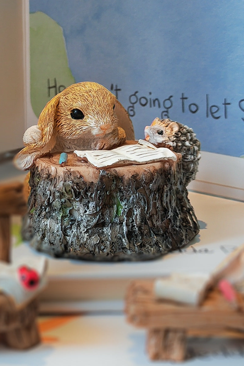 Miniature Garden Bunny & Hedgehog Reading On Stump