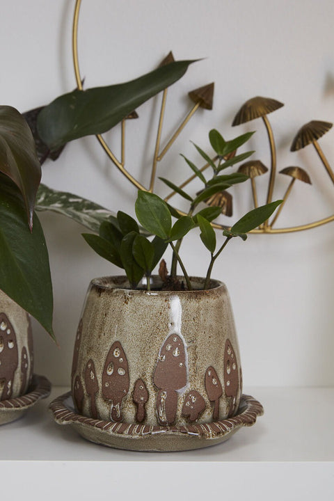 Wild Mushroom Pot with Saucer 7"