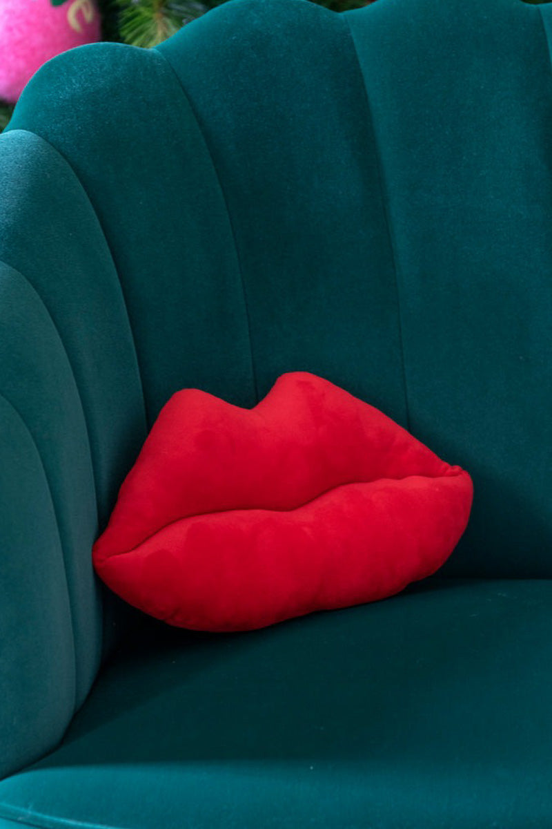 Shiraleah Lips Pillow Red