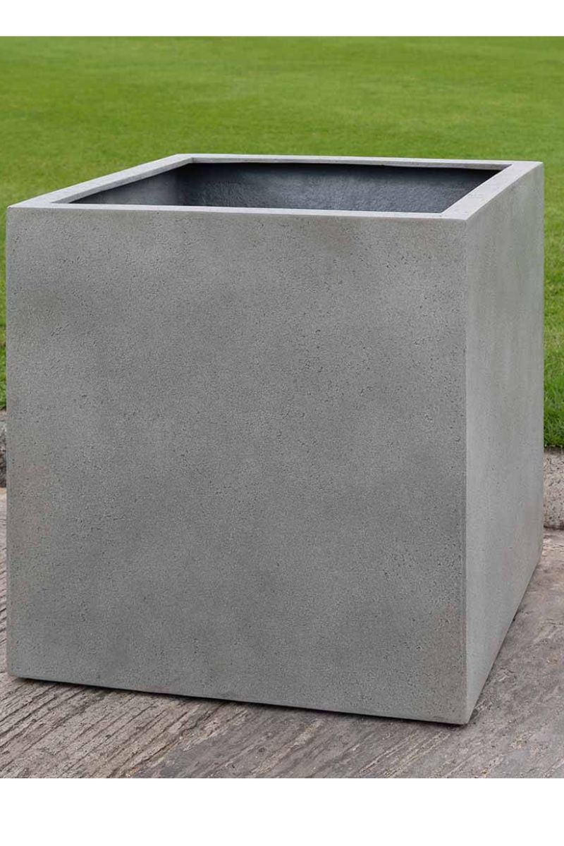 Campania Farnley Planter Square 28" Stone Grey Lite