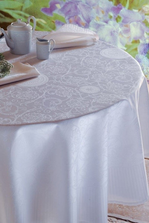 Garnier-Thiebaut Appoline Tablecloth 92" Round