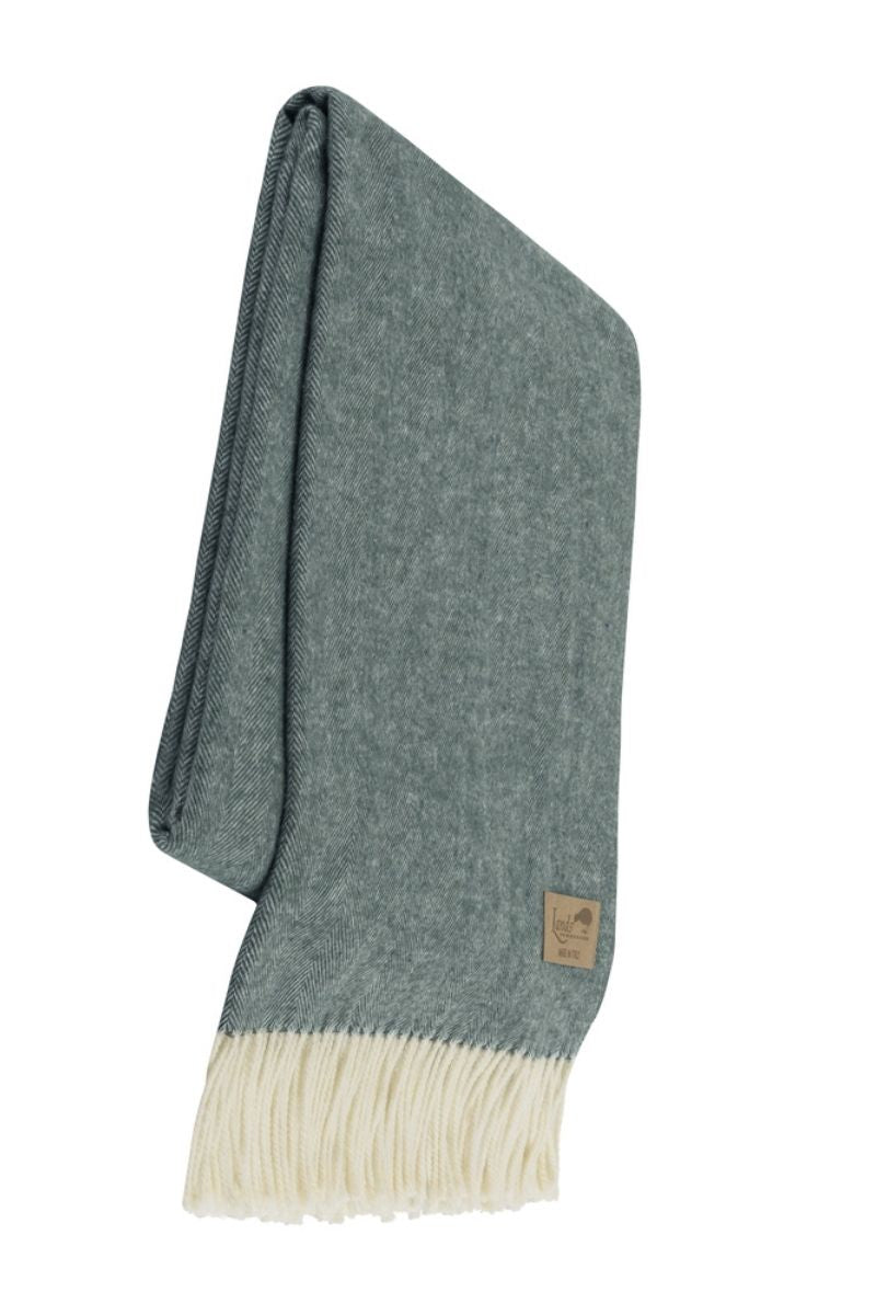 Lands Downunder Italian Herringbone Throw Pine